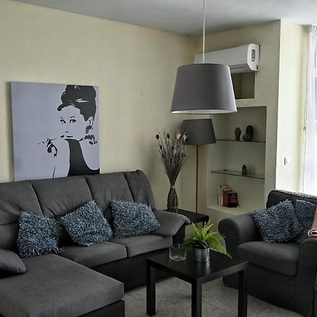Gran Carihuela Apartment ตอร์เรโมลิโนส ภายนอก รูปภาพ